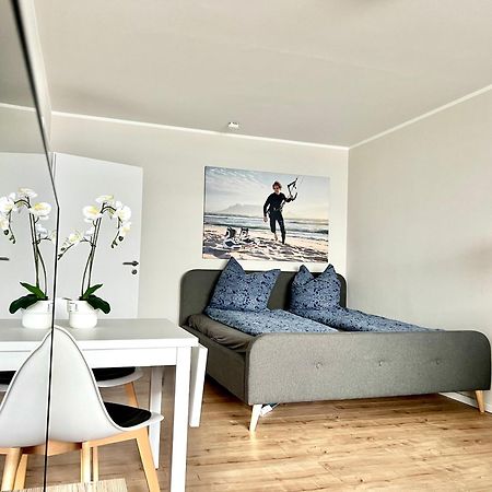Weitblick Apartment Direkt Am Park Mit Kostenlosem Parkplatz Bremerhaven Exterior photo